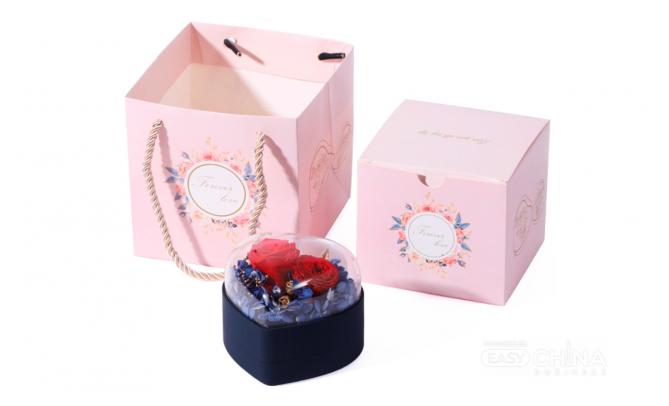 Фото товара Подарочная коробка с розой Flover Ring Box